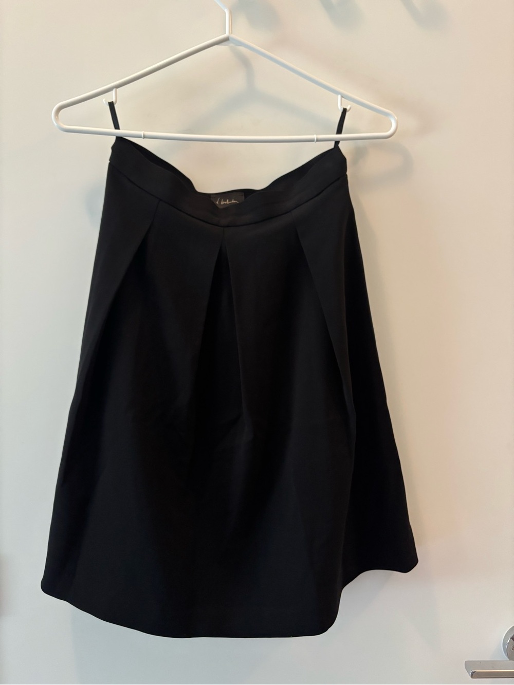 Babaton Black A-Line Pleated Skirt - Women